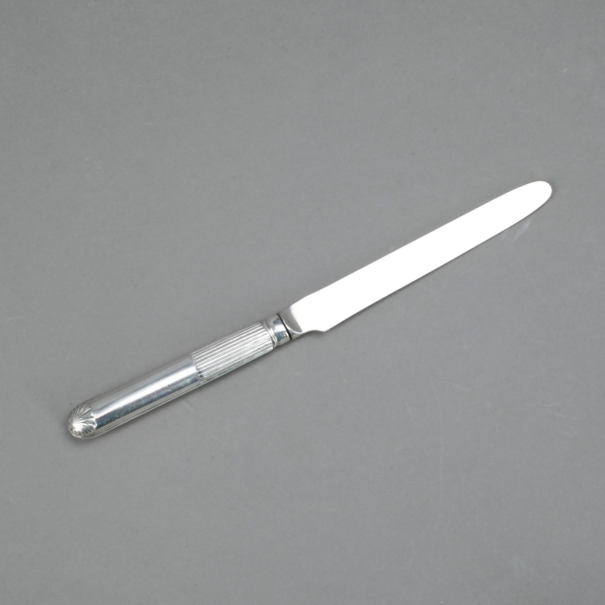 KNIVAR, silver, 6 + 1, bl.a. Johan Petter Grönvall, Stockholm, 1819. Vikt 320 g.