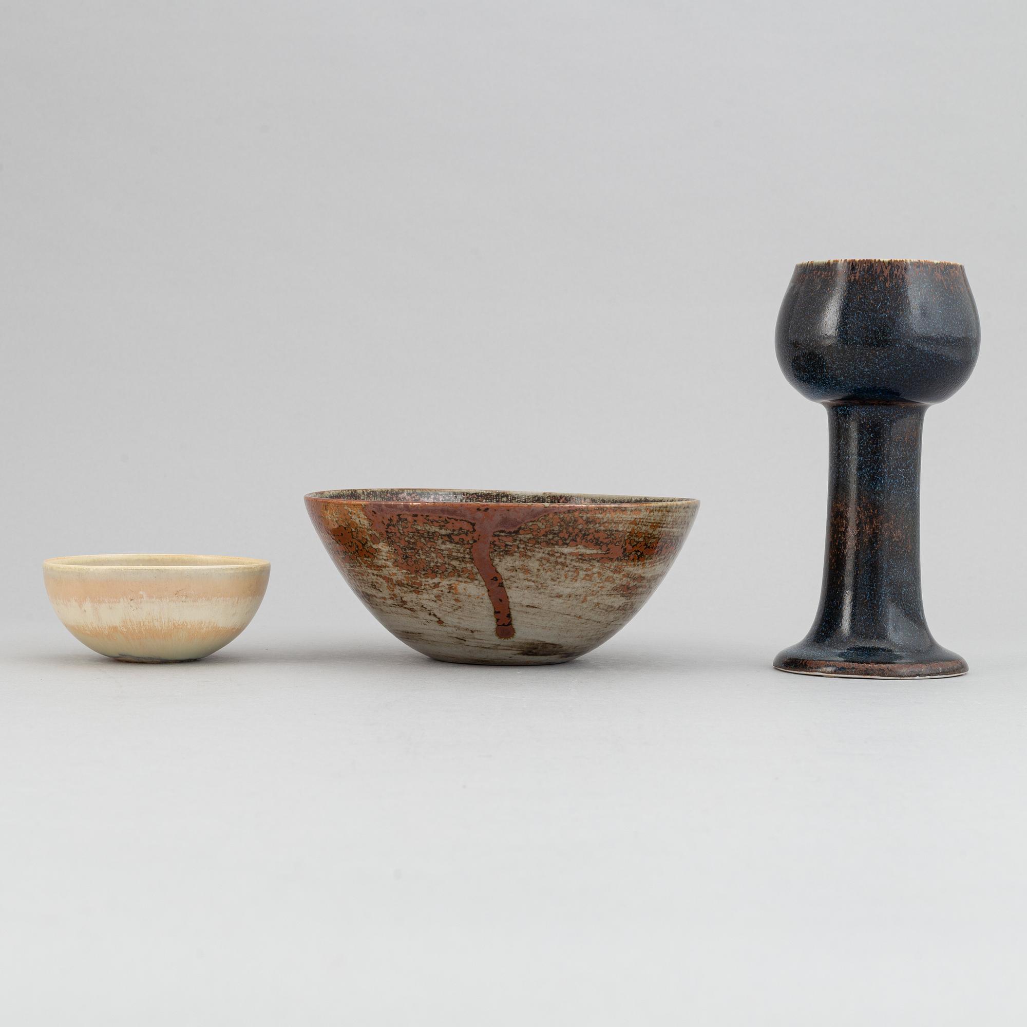 Stig Lindberg, vas och skålar, 2 st, Gustavsbergs studio 1960, 1967 och 1972.