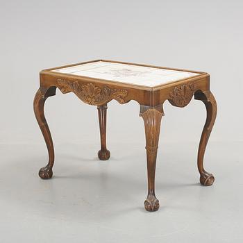 BORD MED KAKELPLATTOR, Upsala-Ekeby, 1900-talets första hälft.