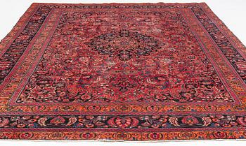 An oriental carpet, c. 401 x 295 cm.