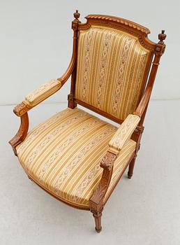 KARMSTOL, gustaviansk stil, 1800-talets andra hälft.