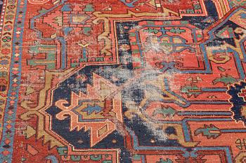 A semi-antique Karadja carpet, ca 376 x 297 cm.