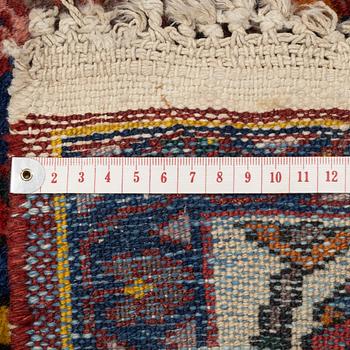 Matta, Bakhtiari, ca. 198 x 153 cm.