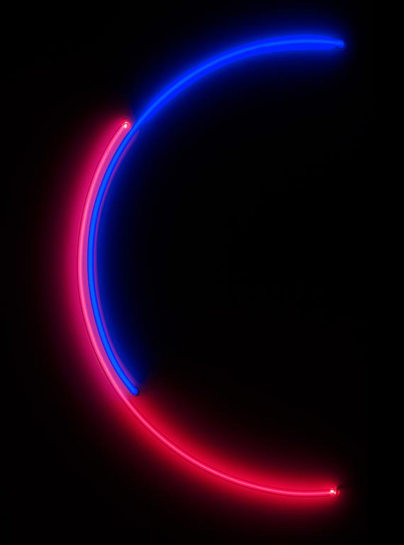 Stephen Antonakos, "Red and blue incomplete circle".