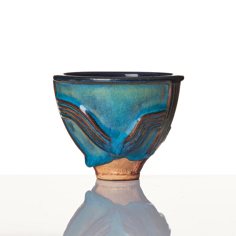 Wilhelm Kåge, a set of three Farsta stoneware vases, Gustavsberg Studio, two dated 1948 and 1950.
