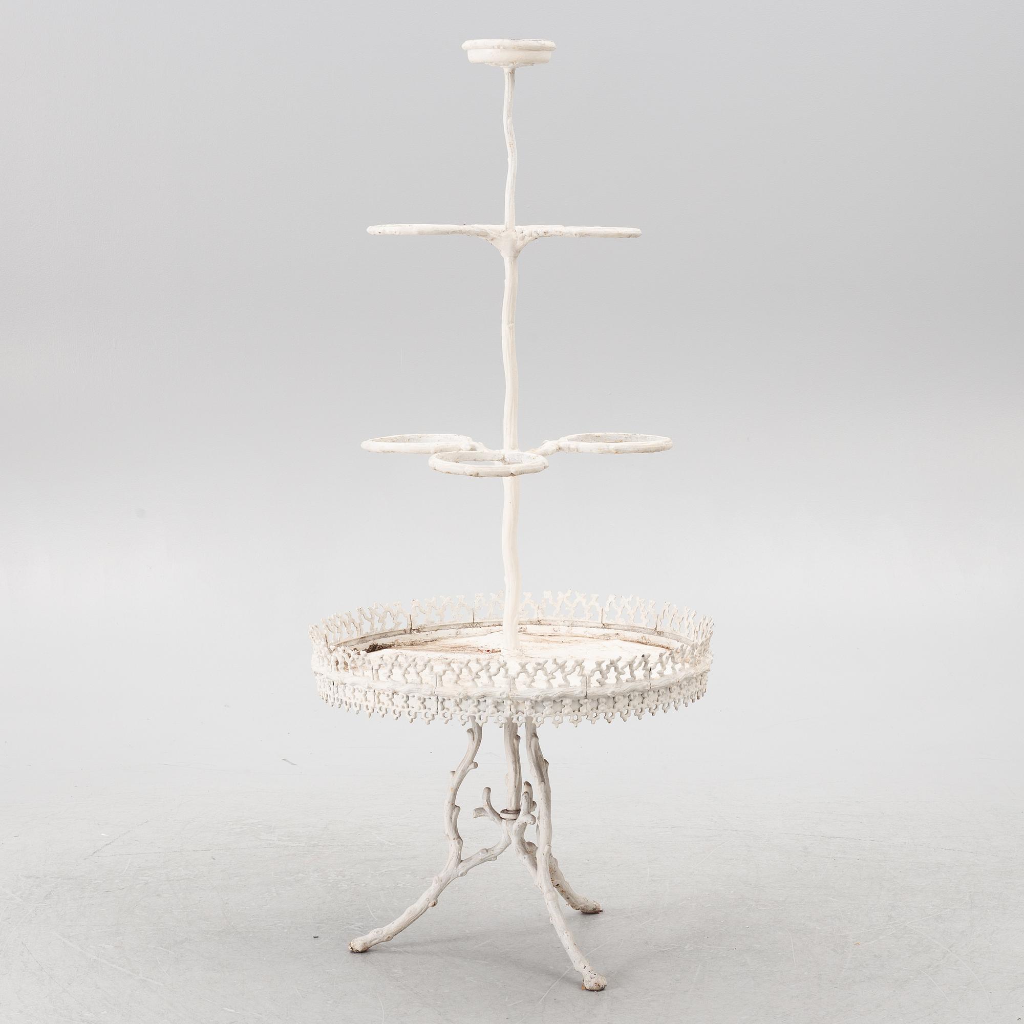 Flower table, first half of the 20th century.