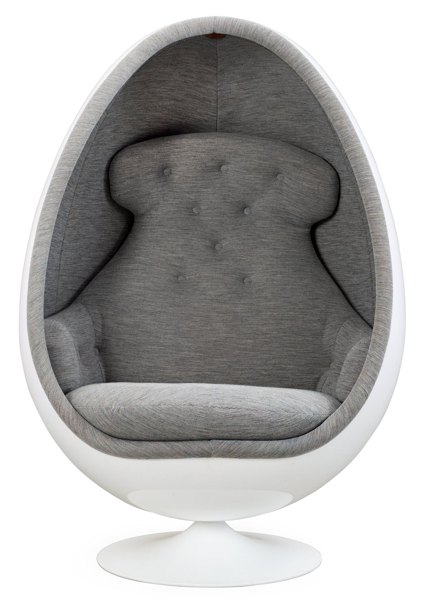 A Henrik Thor Larsen white 'Ovalia', Torlan, Sweden late 20th C.