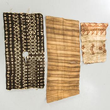 Currency / Tapaclothes and clothes, Papua New Guinea.