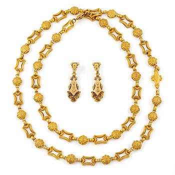 503. A necklace and a pair of earrings 18K gold, 19th century.