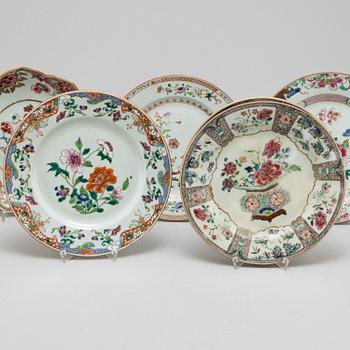 Ten famille rose export plates, Qing dynasty, Qianlong (1736-95).