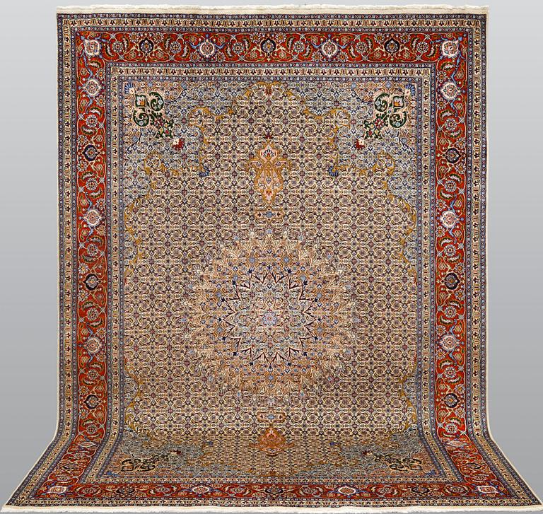 Matta, Moud part silk, ca 297 x 203 cm.