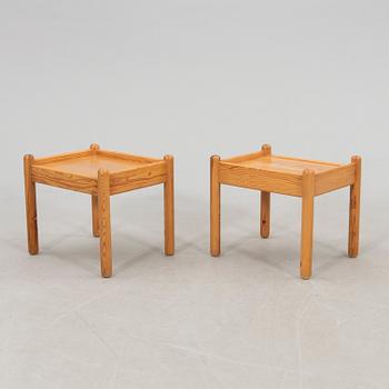 Console tables/side tables, a pair from the late 20th century.