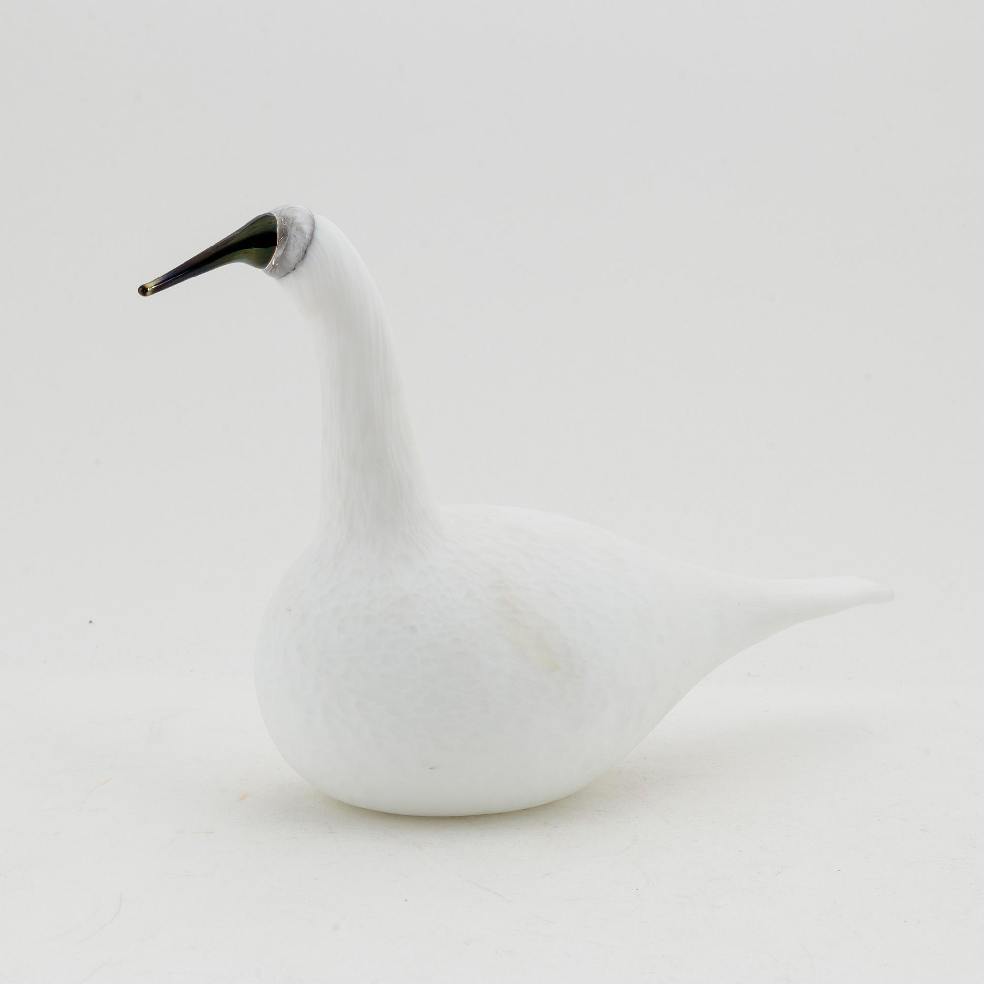Oiva Toikka, a glass bird, Nuutajärvi Notsjö, signed, 2007.