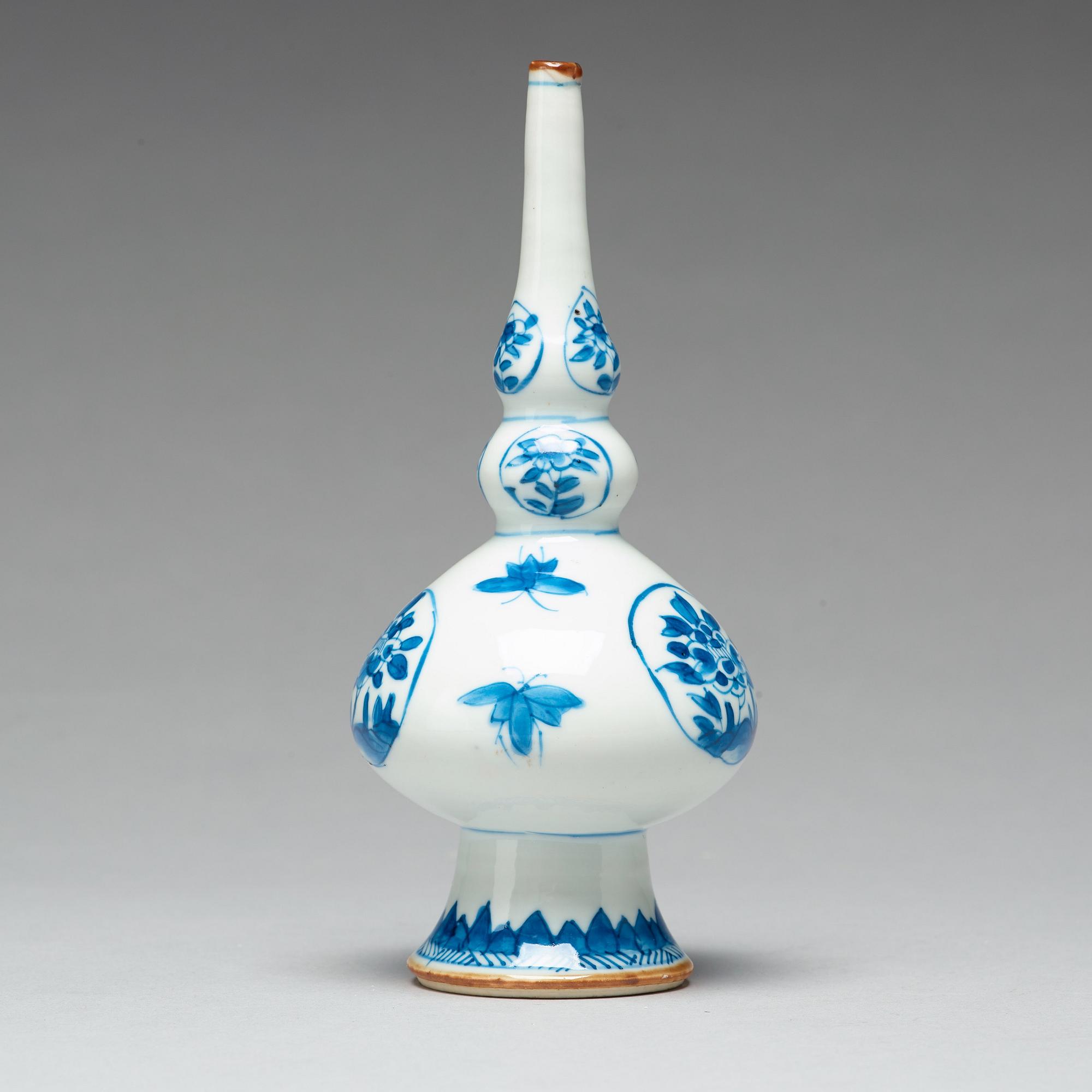 VATTENDROPPARE, porslin. Qingdynastin, Kangxi (1662-1722).