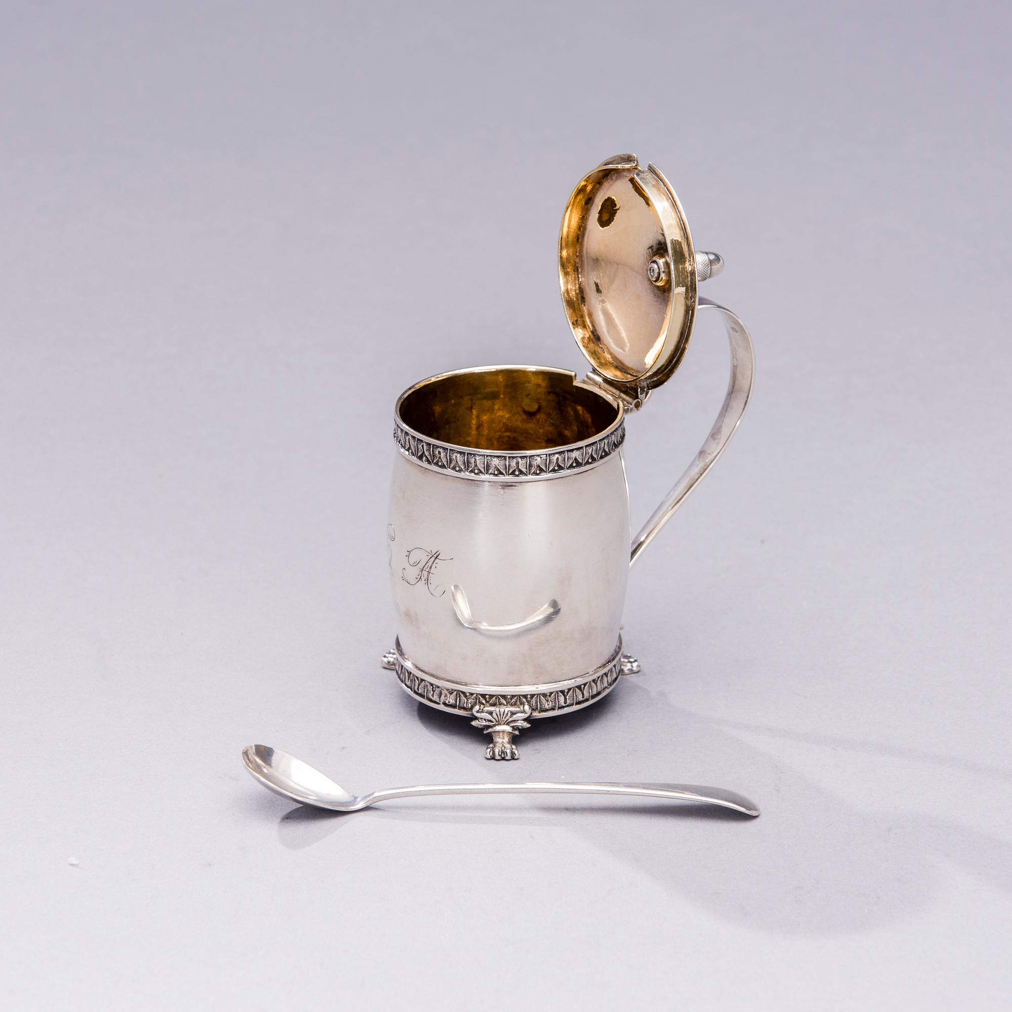 SENAPSKANNA, silver, Petter Adolf Sjöberg (1798-1833), Stockholm 1825. SKED, silver, London 1902. Tot. vikt 102 g.