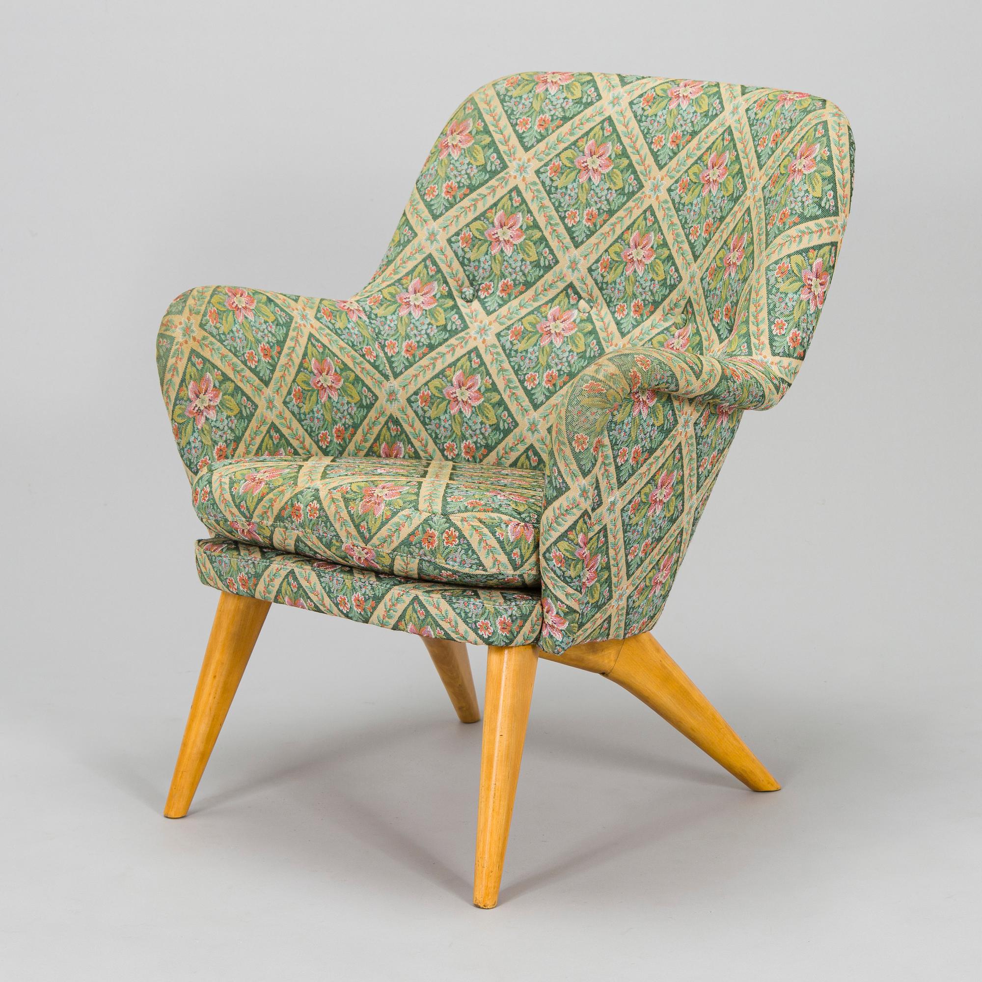 Carl Gustaf Hiort af Ornäs, a mid-20th century 'Pedro' armchair for Hiort Tuote Puunveisto Oy - Träsnideri Ab.