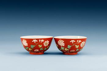 A pair of coral red ground enamelled bowls, Qing dynasty (1644-1912), with Daoguang´s seal mark.