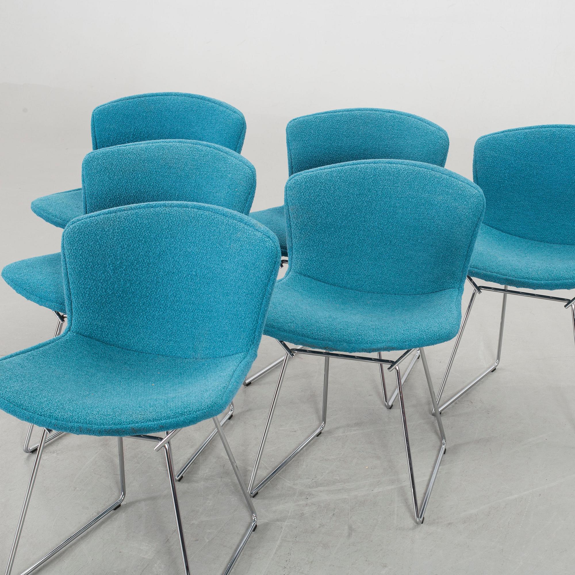 A SET OF 6 HARRY BERTOIA "SIDE CHAIR" BY KNOLL INTERNATIONAL.