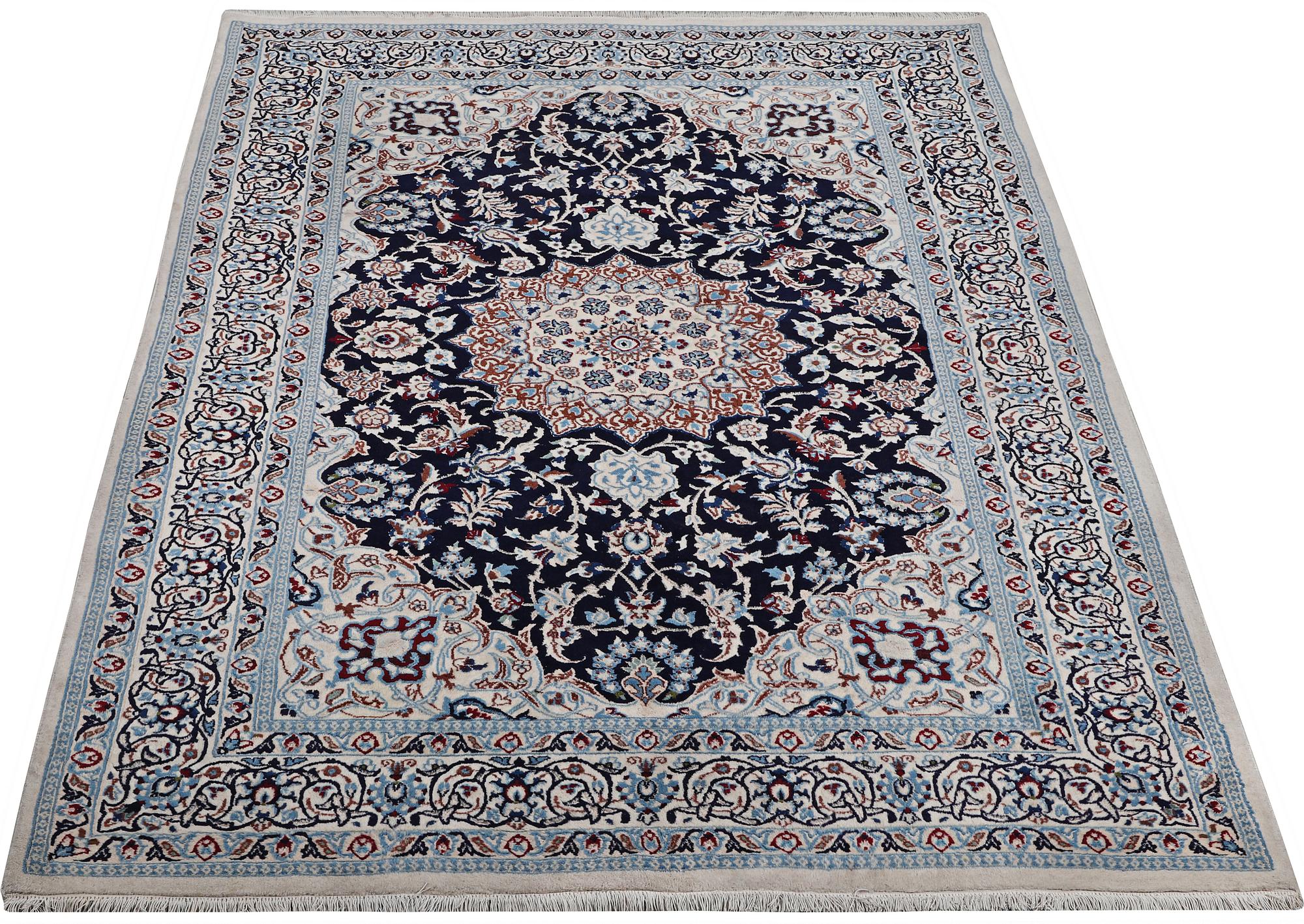 Matta, Nain, part silk, 9 laa, ca 235 x 167 cm.