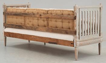 BANKETTSOFFA. Sengustaviansk, 1700-talets slut.