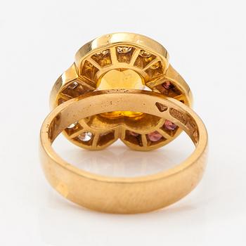 An 18K gold ring "Karin Månsdotter" with citrines and diamonds ca 0.26 ct in total. Ofelia Jewelry, Helsinki 1998.