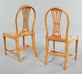 STOLAR, ett par, sengustavianska, omkring sekelskiftet 1800.