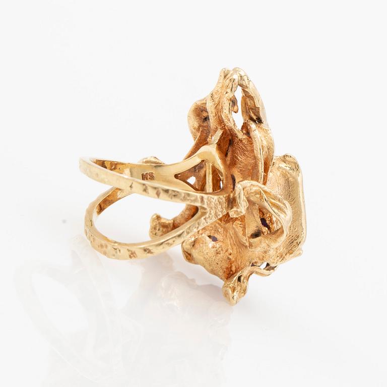 Cocktail ring, 14k gold with amethyst.