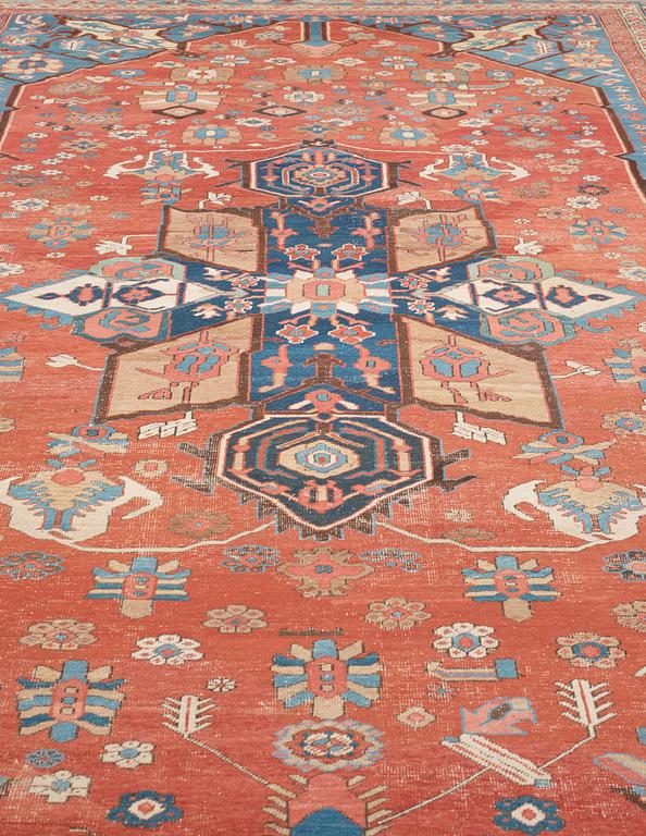 ANTIQUE HERIZ. 558 x 355 cm.