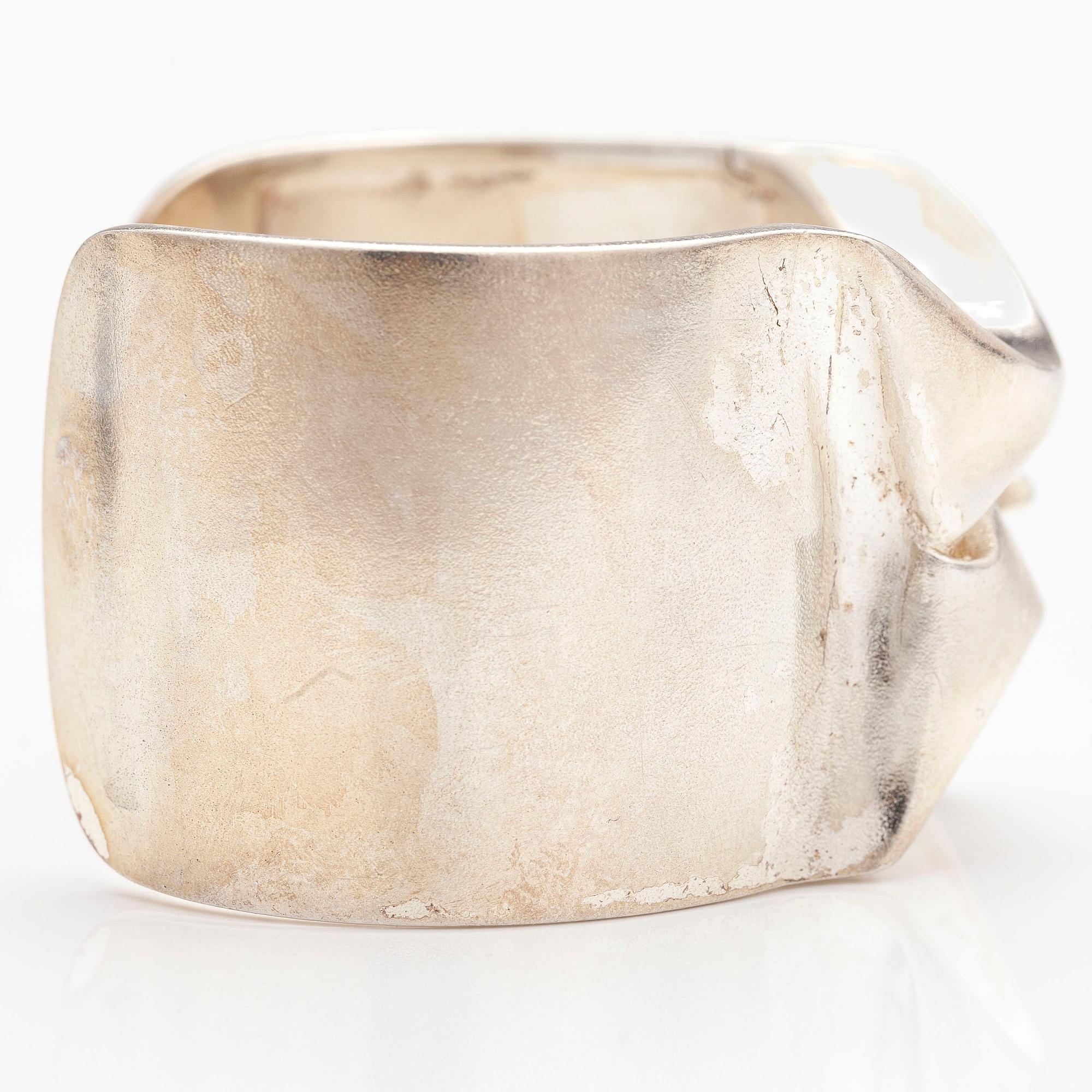 BJÖRN WECKSTRÖM, A sterling silver bracelet "Man from Mercury". Lapponia 1970.