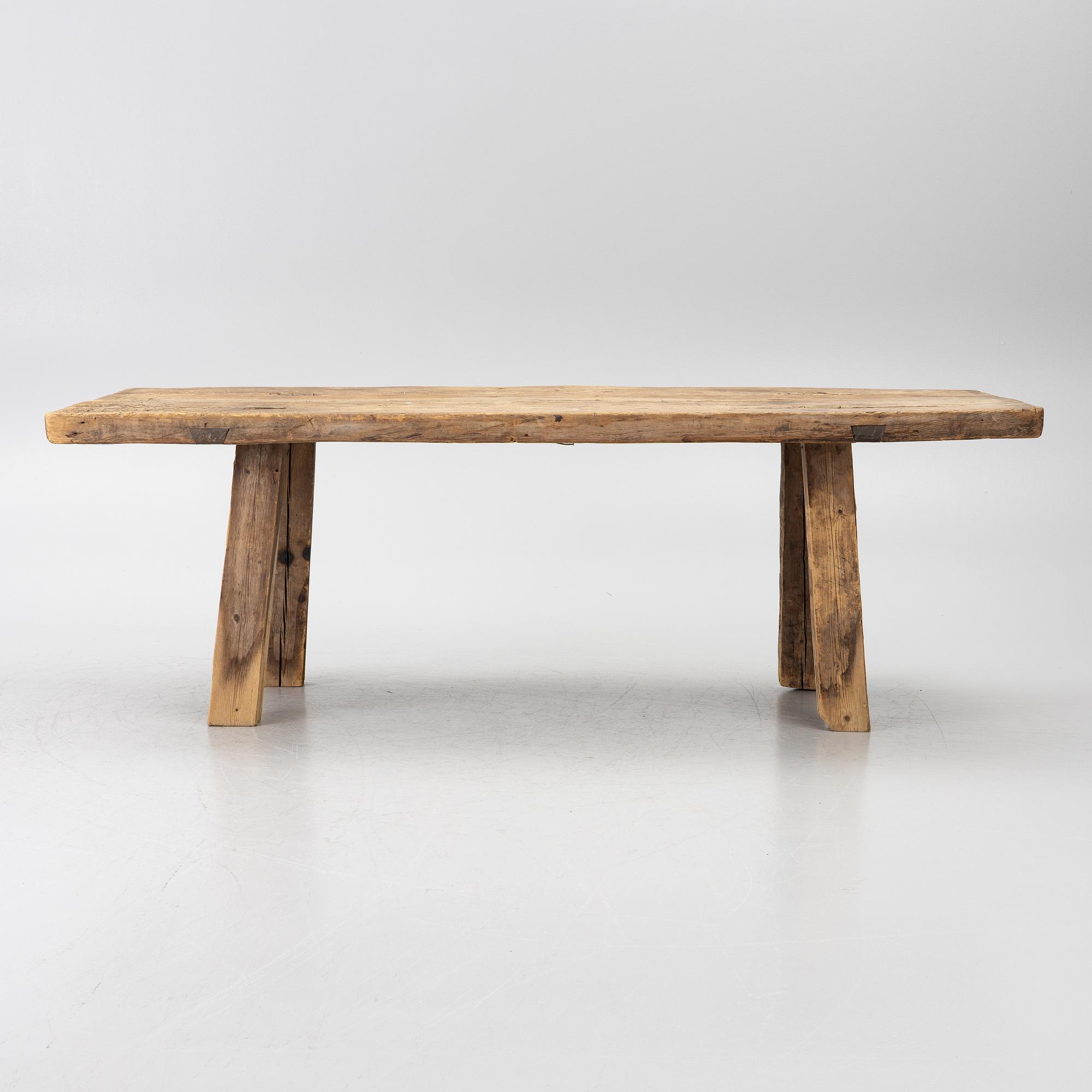 Table, folk art, so-called “Hedningabord”, 18th/19th century.