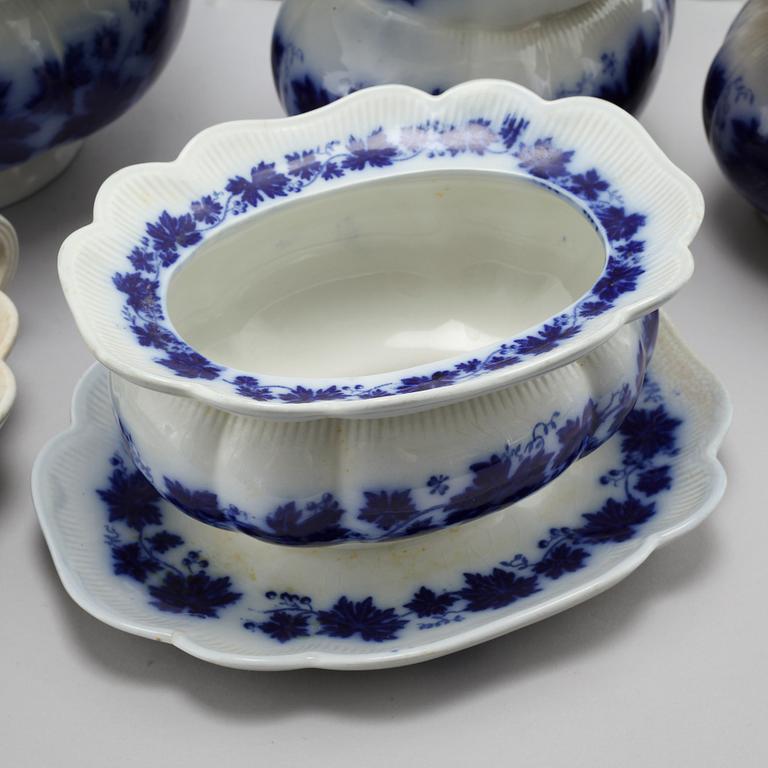 77 pieces of earthenware tableware by Arthur Percy for Gustavsberg, model "Vinranka", first half of the 20th century.
