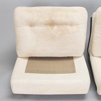 Mario Bellini, A pair of 'Amanta' armchairs for C&B Italia,  second half of the 20th century.