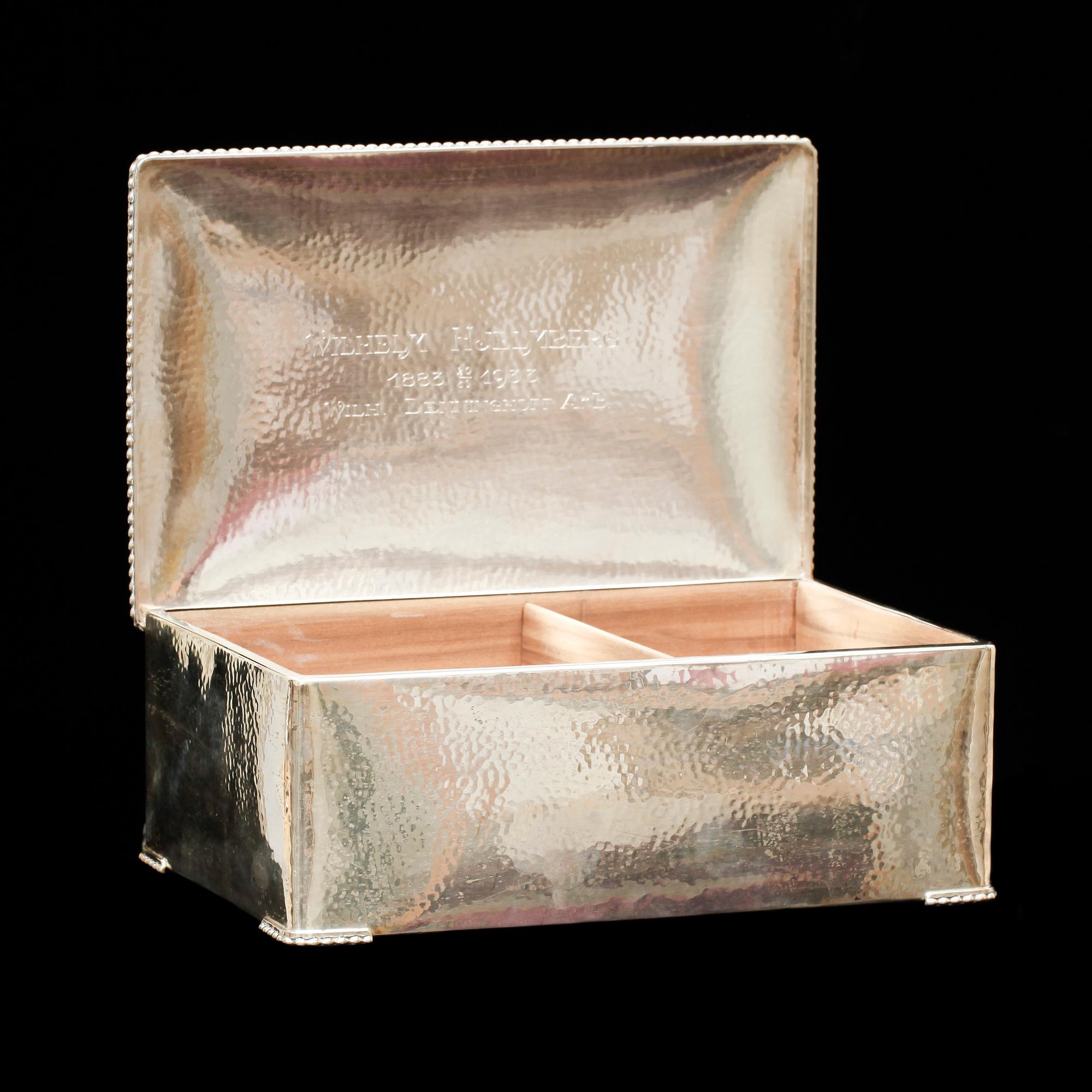 CIGARRSKRIN, silver, CG Hallberg, 1900-talets första hälft.