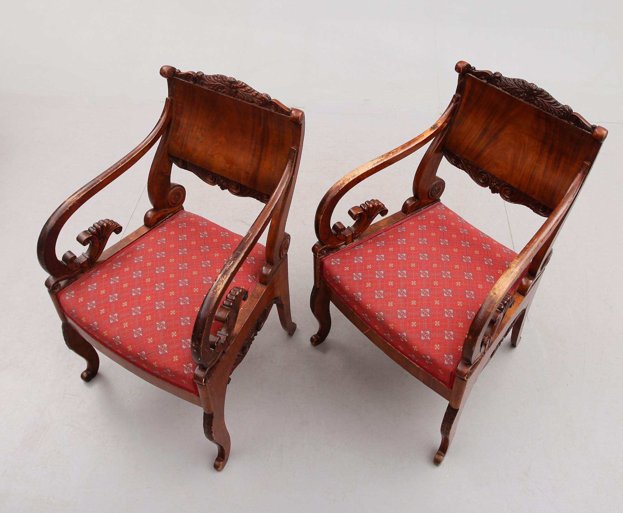 KARMSTOLAR, 1 par, Baltikum, 1800-talets första hälft.