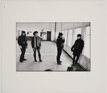 Anton Corbijn, "22:U2", 1982-2003.