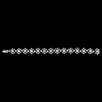 A WA Bolin brilliant cut diamond bracelet, tot. app. 6.50 cts.