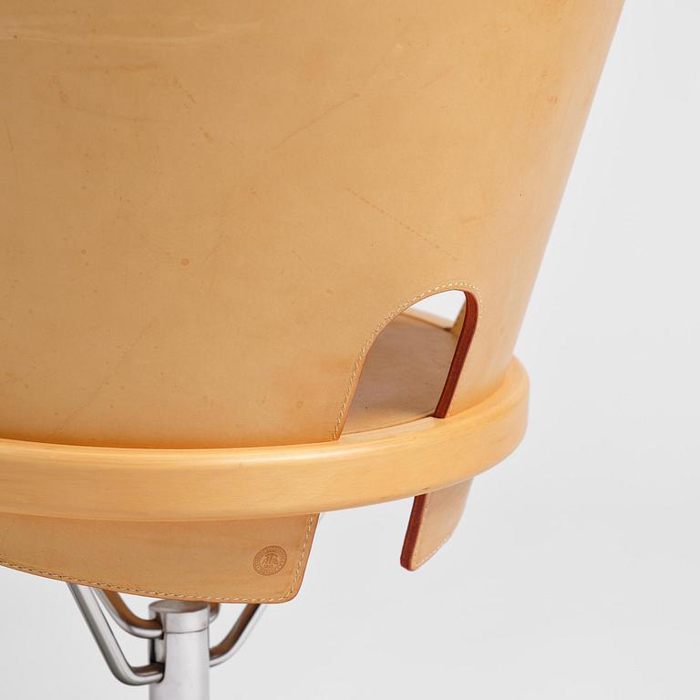 Börge Lindau, a prototype “Hövding” chair, from the Oblado series, Blå Station, Åhus, 1980s.