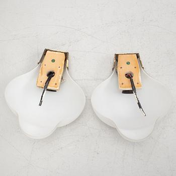 Bertil Brisborg, a pair of wall sconces model "32826", Nordiska Kompaniet, 1950s.