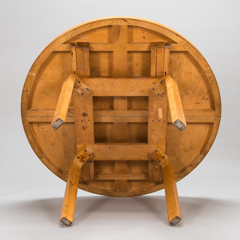 Alvar Aalto, matbord, modell A 91, O.Y. för Huonekalu- ja Rakennustyötehdas A.B, 1900-talets mitt.