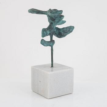 Gudrun Eduards, "Kalfaktorn", "Japansk fågel", Hukande figur, 3 st.