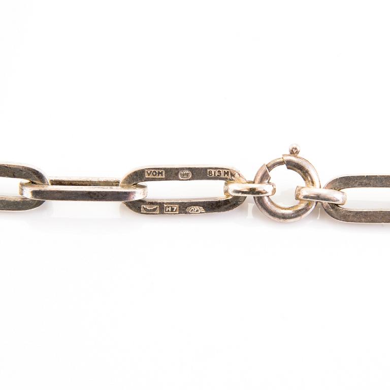 KAULAKORU, sterlinghopeaa, Haatanen Viktor Tmi, Helsinki 1961.