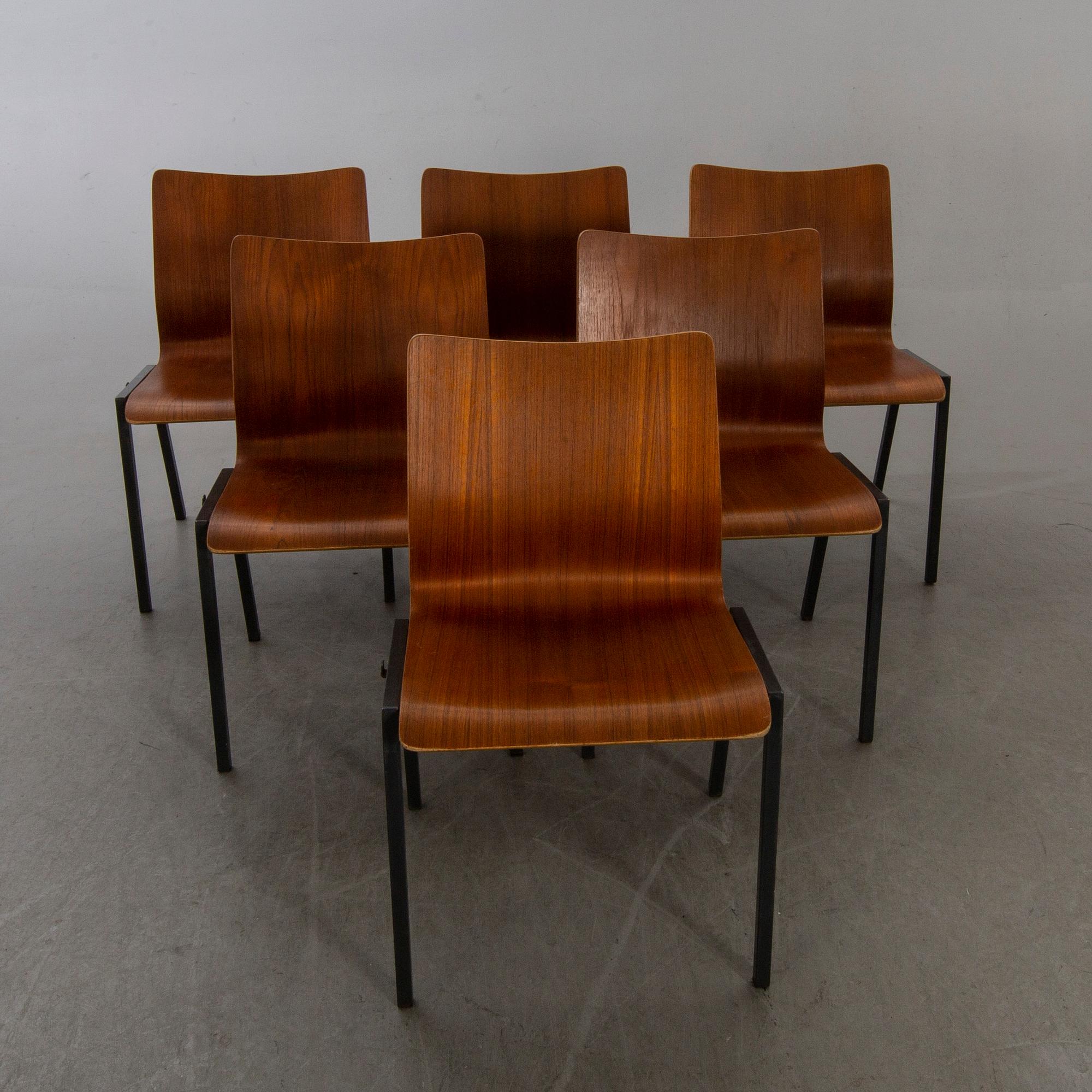 A SET OF SIX CHAIRS MID 20TH CENTURY.