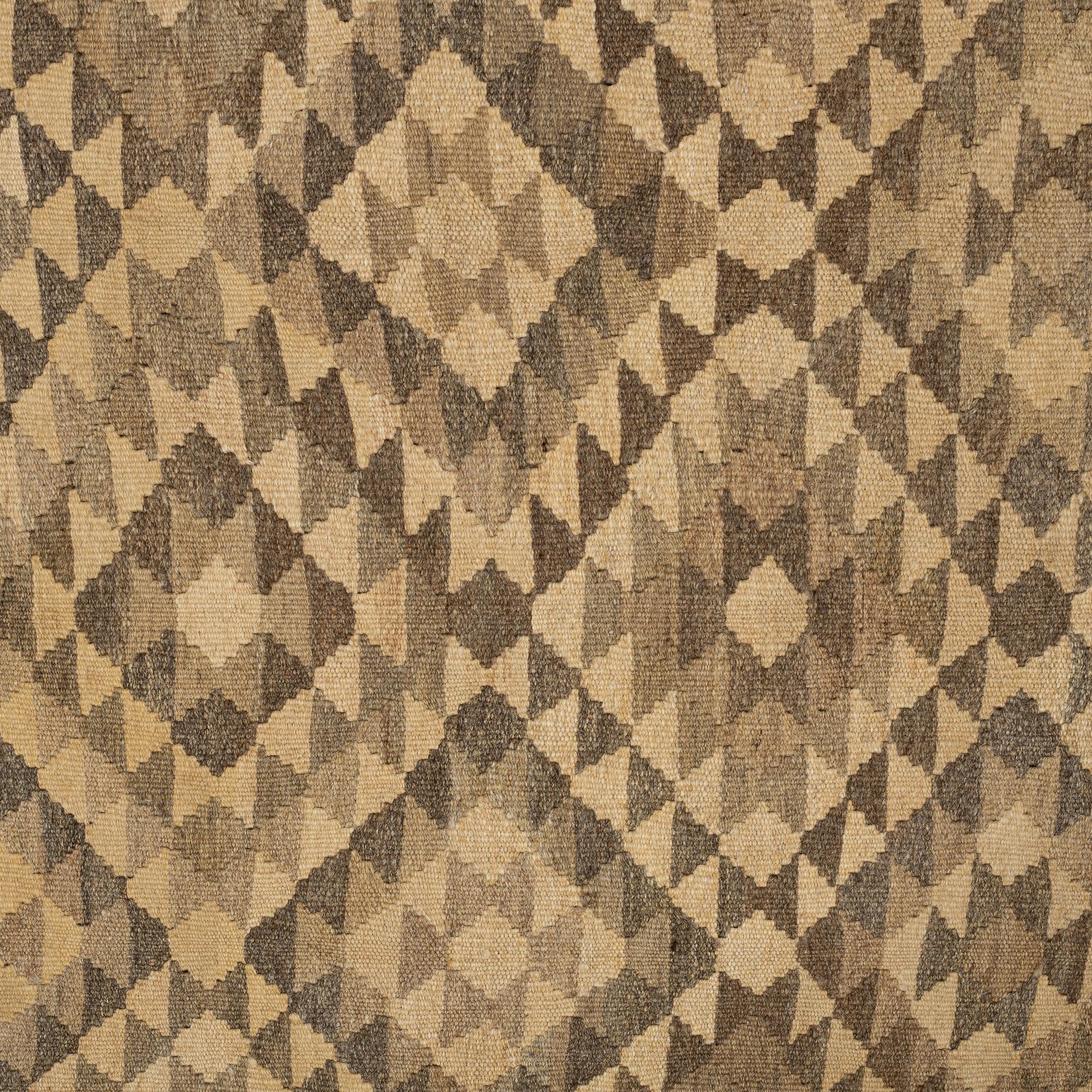 MATTA, kelim, ca 300 x 190 cm.