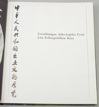 10 books on chinese and japanese works of art.