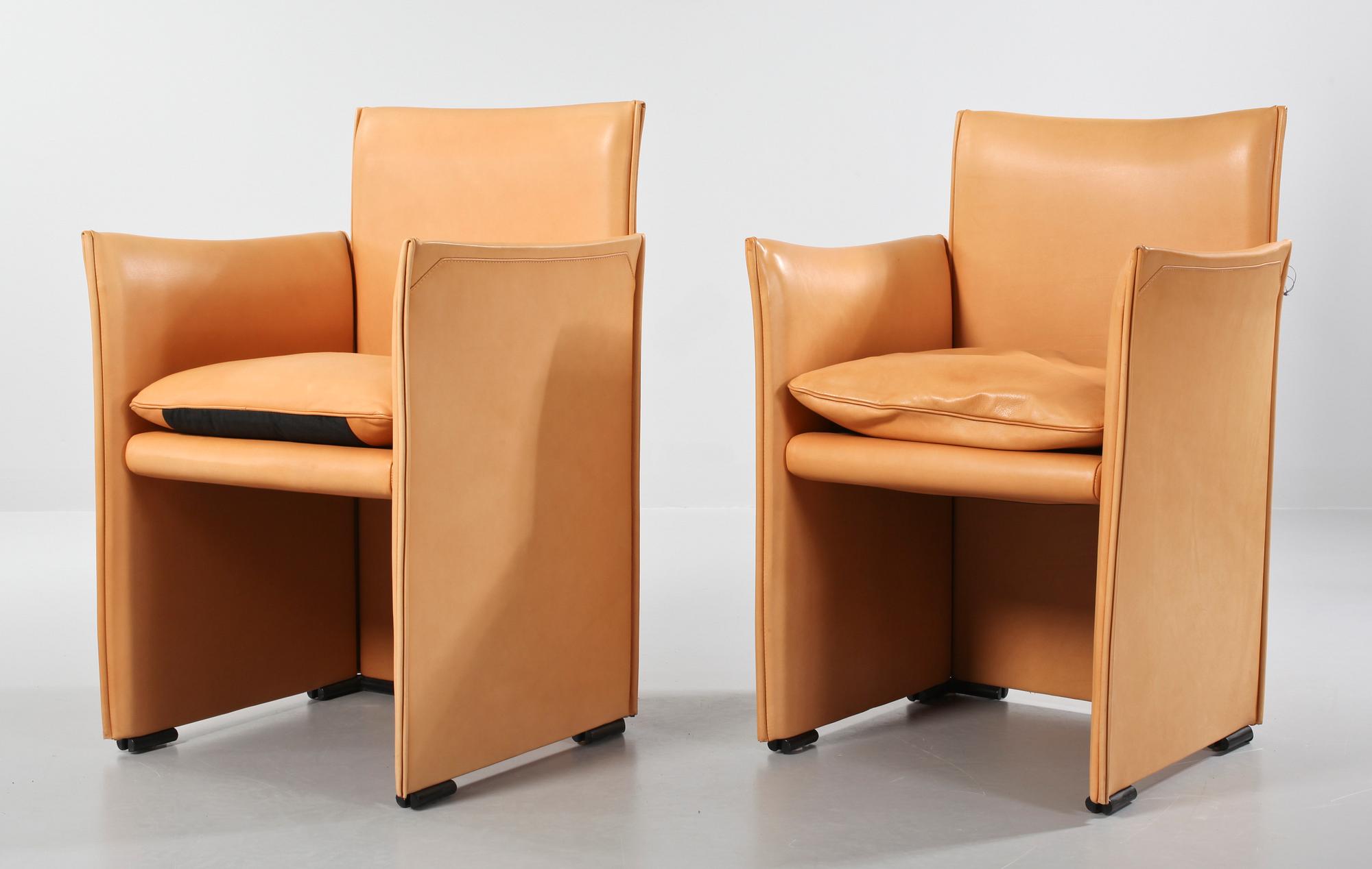 KARMSTOLAR, ett par, "Break", Mario Bellini, Cassina, modellen formgiven 1976.