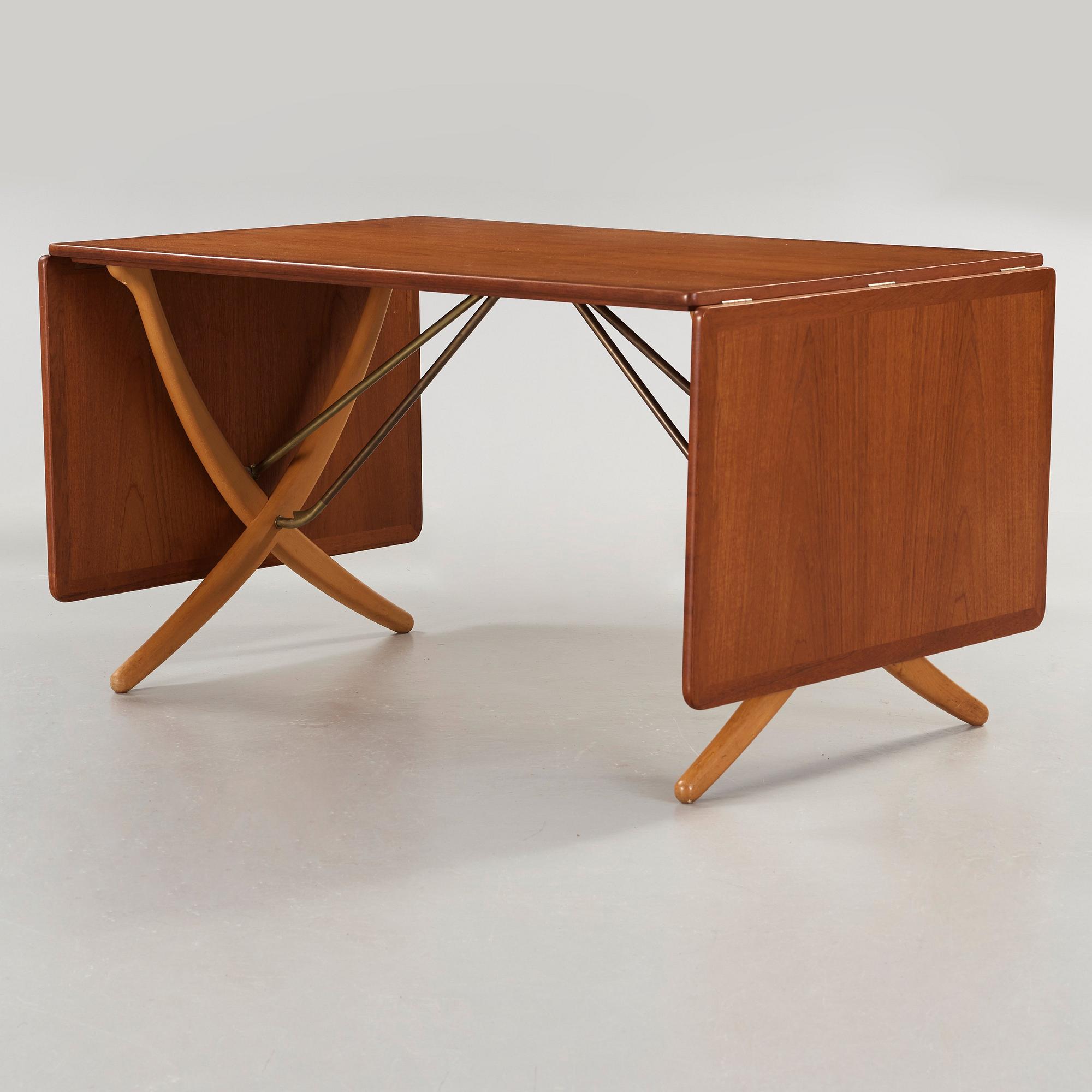 Hans J. Wegner, matbord med klaffar, Andreas Tuck, Danmark, 1950-60-tal.