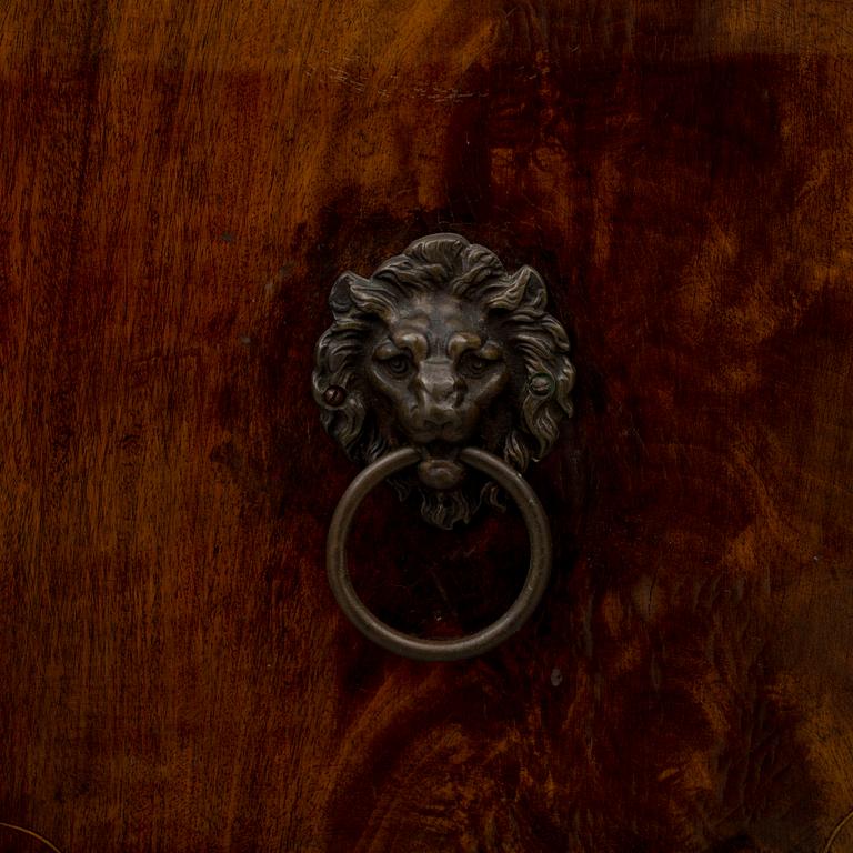 SIDEBOARD, England, 1800-talets andra hälft.