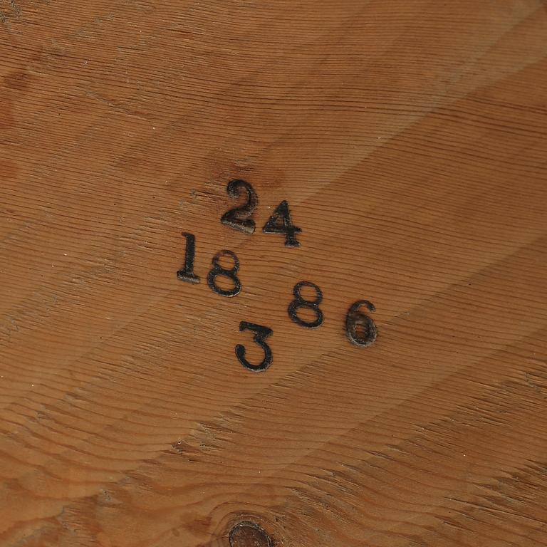 VEDLÅR, bär datering 1886.