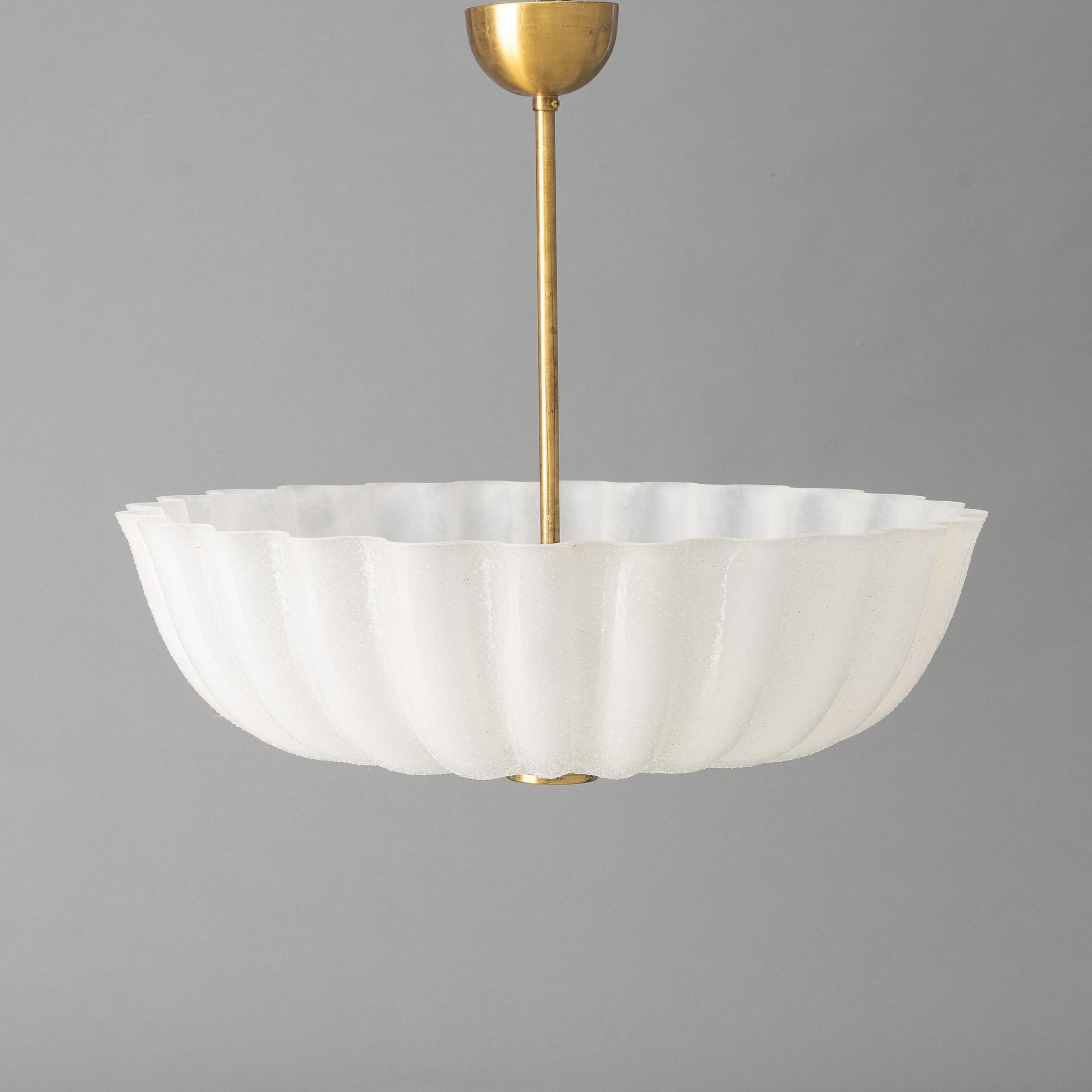 Taklampa, Swedish Modern, möjligen Pukeberg, 1940-50-tal.