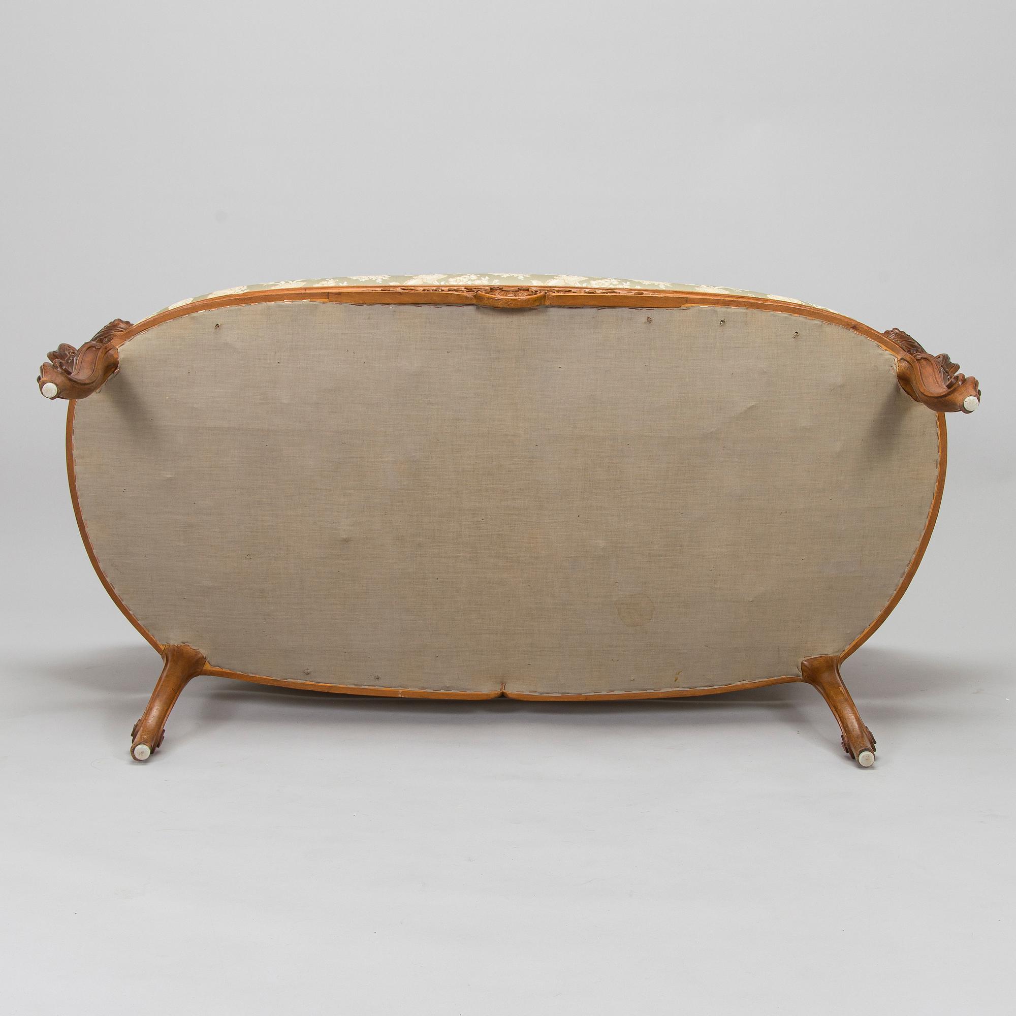 Soffa och fåtöljer, ett par, omkring 1900.